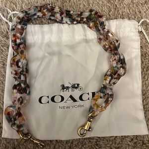 COACH Resin Chain Short Strap